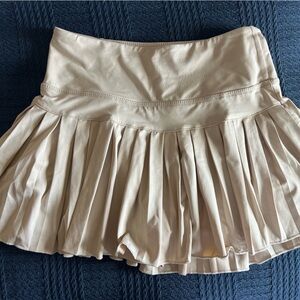 Gold hinge skirt